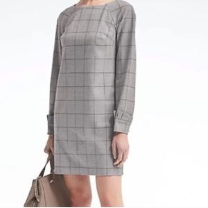 Banana Republic Plaid Window Pane Wool Shift Dress